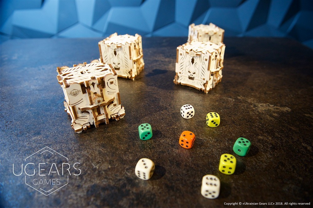 10-Modular-Dice-Tower-Ugears-Games-max-1000