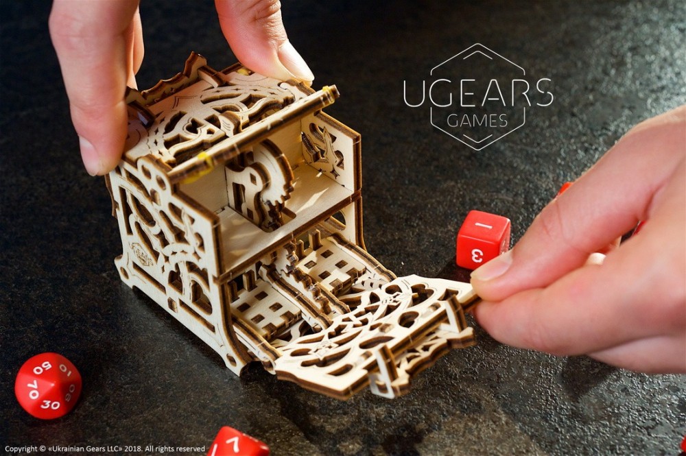 23-Ugears-Dice-Keeper-Mechanical-device-max-1000