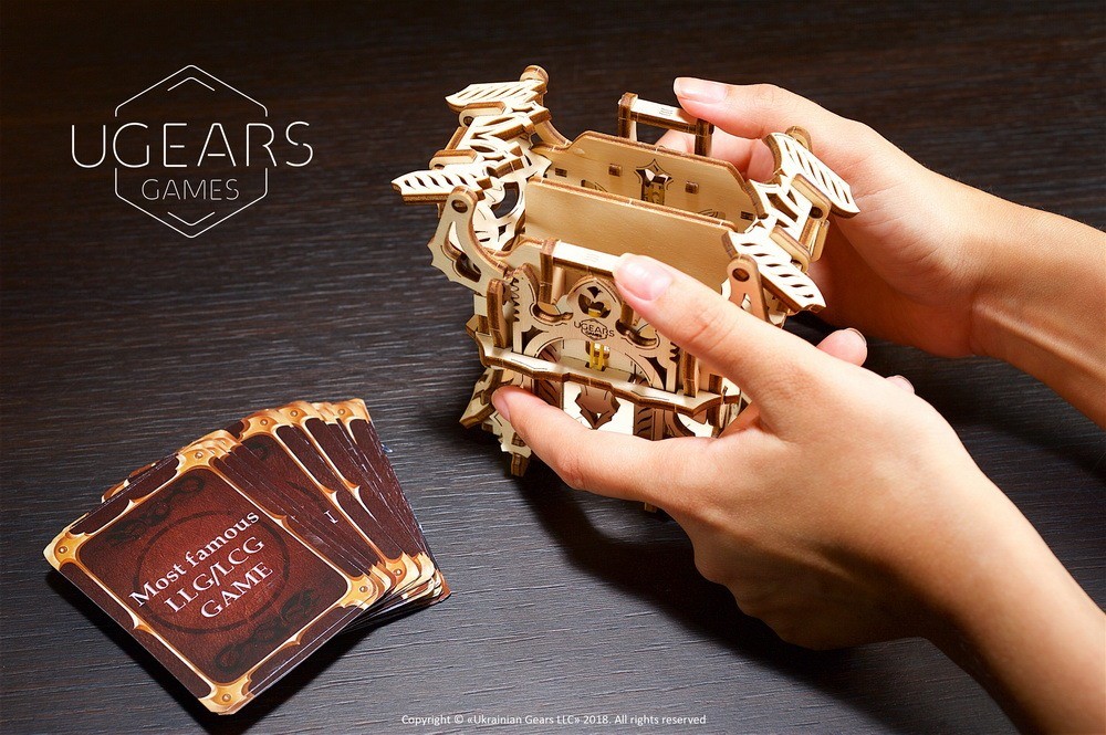24-ugears-games-Deck-Box-max-1000