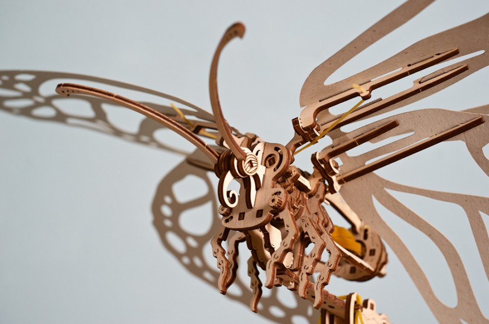 Ugears-Butterfly-Mechanical-Model_10-max-1000