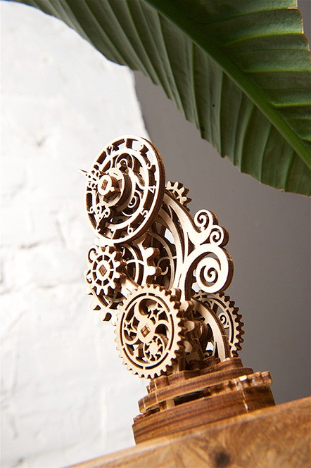 Ugears-Steampunk-Clock-Mechanical-Model_7-max-1000